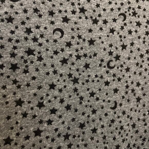 Secret Treasures Sweatshirt Sleep Top Moon Stars Gray XS Oversized - Picture 3 of 9